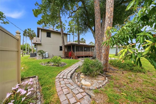 2631 FIESTA DRIVE, Venice, FL 34293