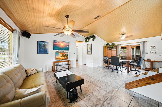 2631 FIESTA DRIVE, Venice, FL 34293