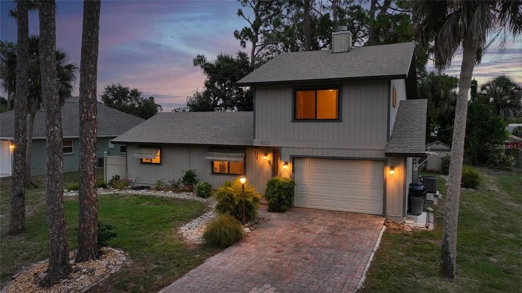 2631 FIESTA DRIVE, Venice, FL 34293