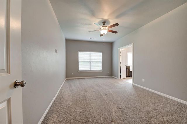 8720 Tall Oaks Drive, Guthrie, OK 73044