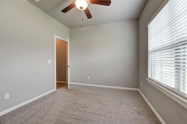 8720 Tall Oaks Drive, Guthrie, OK 73044