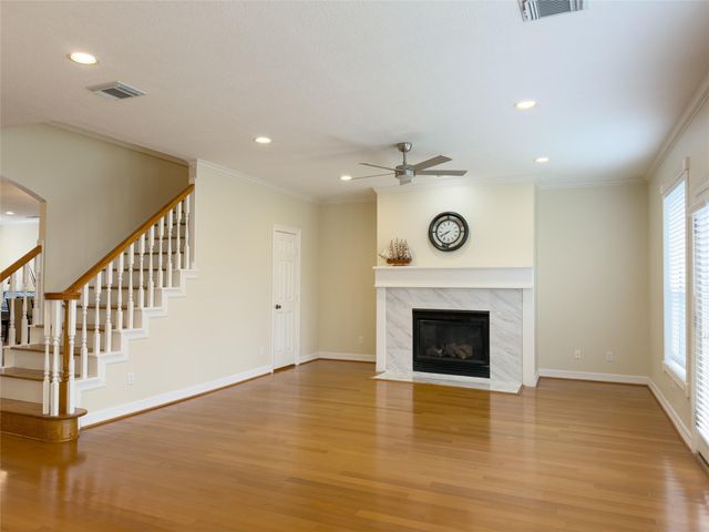 4336 Darsey Street, Bellaire, TX 77401