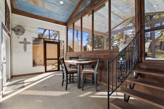 412 Hideaway Lane E, Hideaway, TX 75771