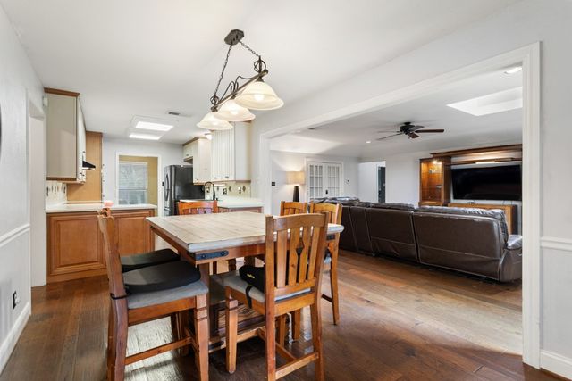 412 Hideaway Lane E, Hideaway, TX 75771