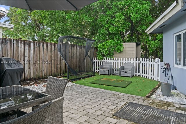 1810 NE 15th Ave 1810, Fort Lauderdale, FL 33305