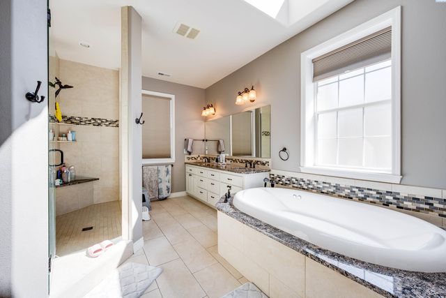 1105 SW Meyer, Pullman, WA 99163