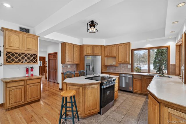 558 Pine Hill Road, Chester, NY 10918