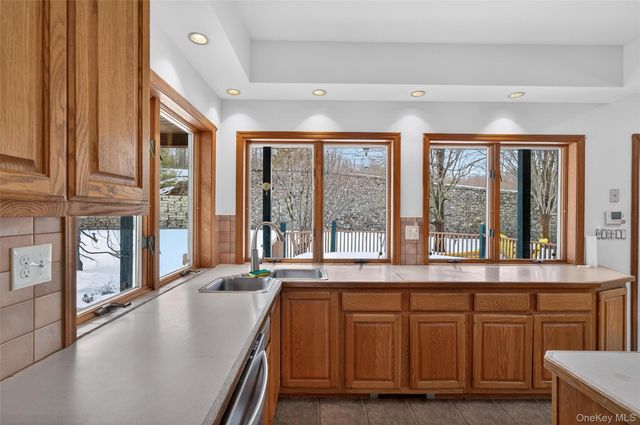 558 Pine Hill Road, Chester, NY 10918