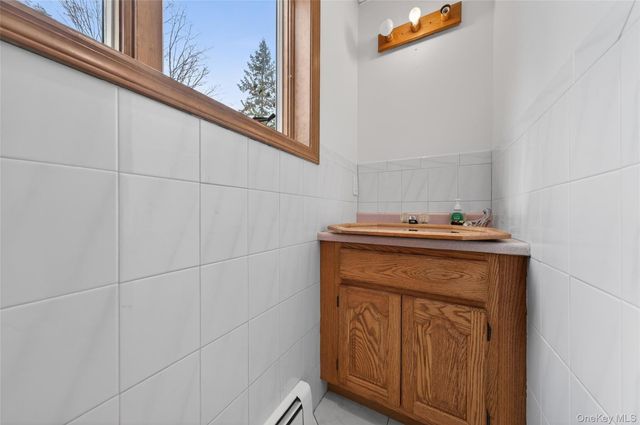 558 Pine Hill Road, Chester, NY 10918