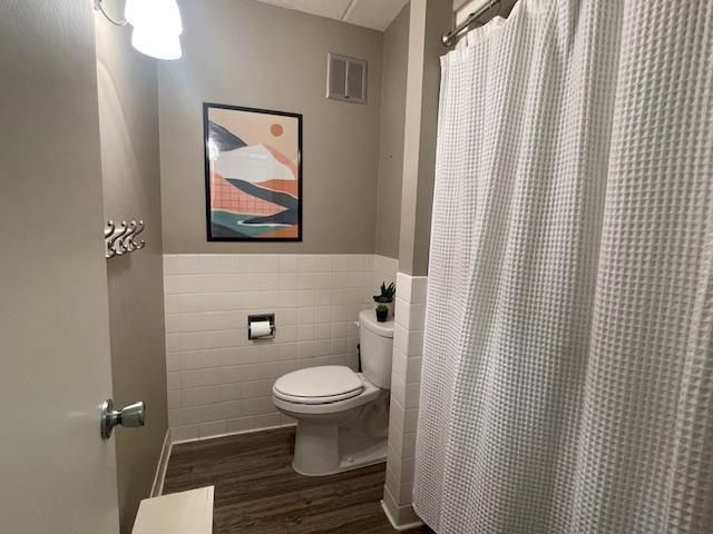 1077 Sibley Memorial Highway 305, Saint Paul, MN 55118