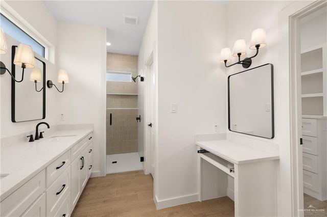 2809 N Alyna Avenue, Edinburg, TX 78541