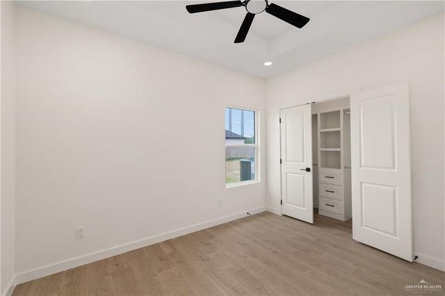 2809 N Alyna Avenue, Edinburg, TX 78541