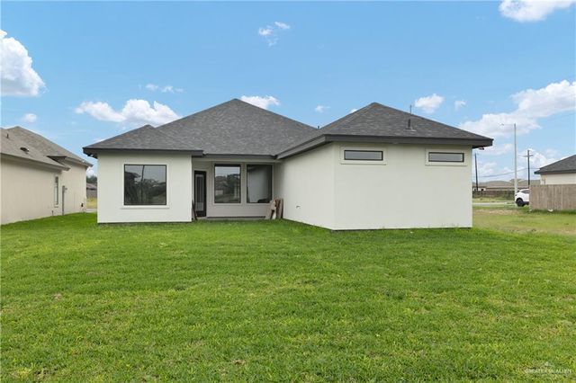 2809 N Alyna Avenue, Edinburg, TX 78541