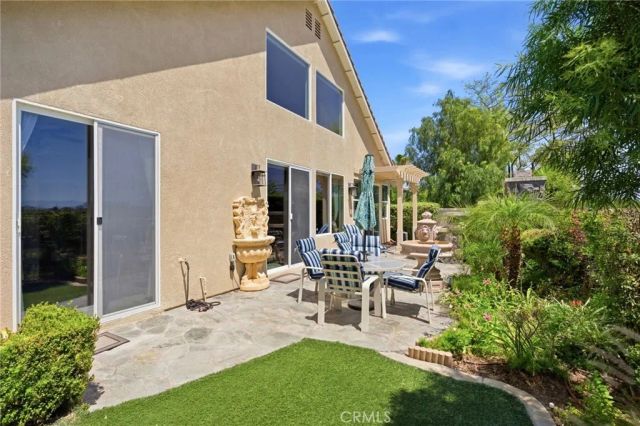 28481 Oasis View Circle, Menifee, CA 92584
