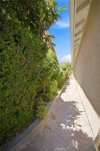 28481 Oasis View Circle, Menifee, CA 92584