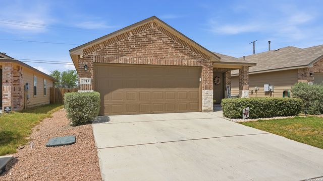 2913 Brogan, New Braunfels, TX 78130