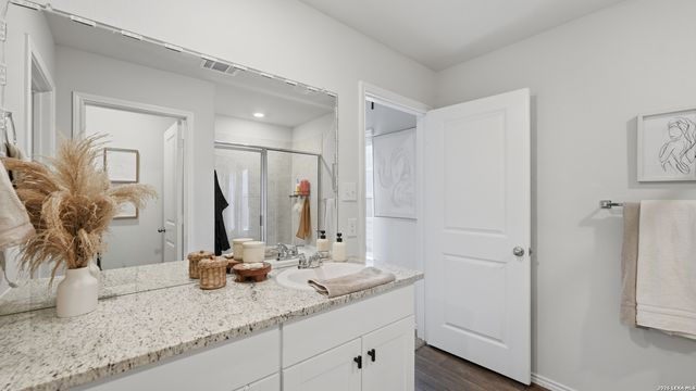 2913 Brogan, New Braunfels, TX 78130