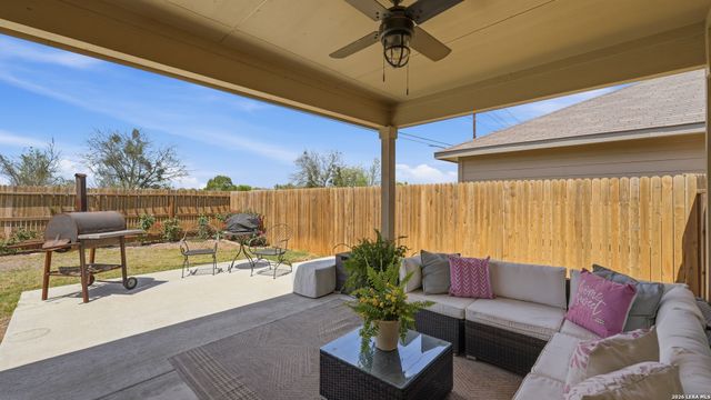 2913 Brogan, New Braunfels, TX 78130