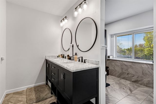 2405 Thistle Court, Euless, TX 76039