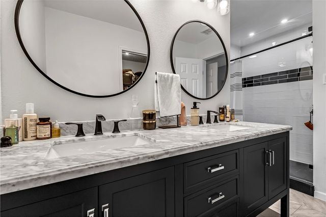 2405 Thistle Court, Euless, TX 76039