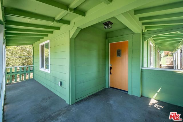822 N Gage Avenue, Los Angeles, CA 90063