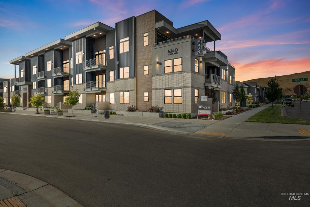 4340 E Haystack St 102, Boise, ID 83716