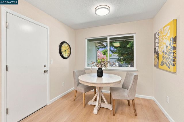 215 W 12th Street, Pittsburg, CA 94565