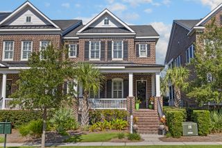 122 Brailsford Street, Daniel Island, SC 29492