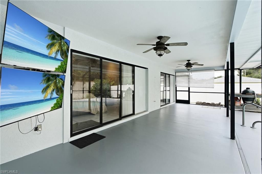 2200 Jasper AVE, FORT MYERS, FL 33907 — photo 2
