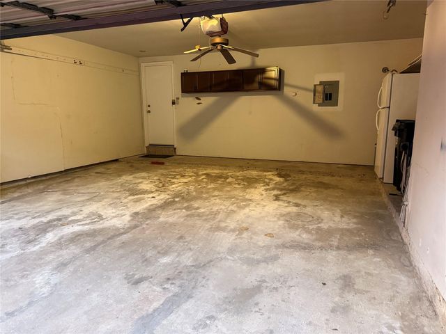2379 Briarwest Boulevard 93, Houston, TX 77077