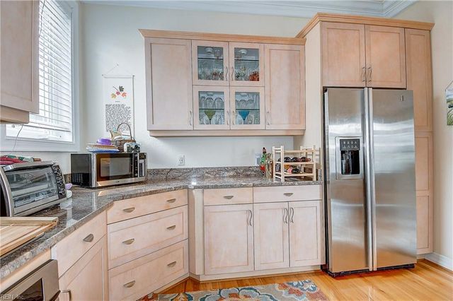 5512 Holly RD, Virginia Beach, VA 23451