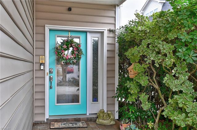 5512 Holly RD, Virginia Beach, VA 23451