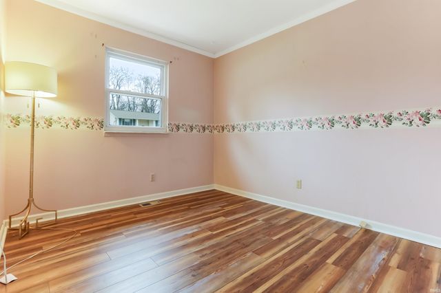 6677 Concord Drive, Newburgh, IN 47630