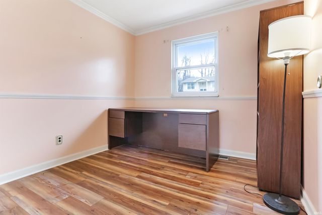 6677 Concord Drive, Newburgh, IN 47630