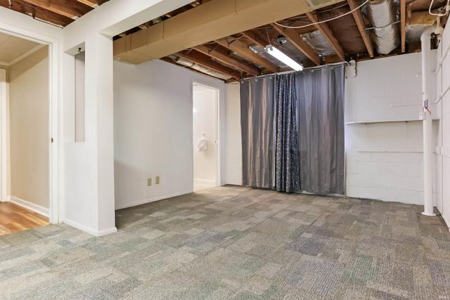 6677 Concord Drive, Newburgh, IN 47630