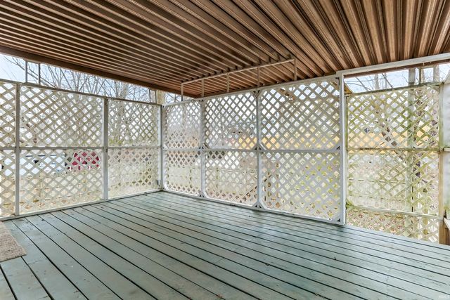 6677 Concord Drive, Newburgh, IN 47630