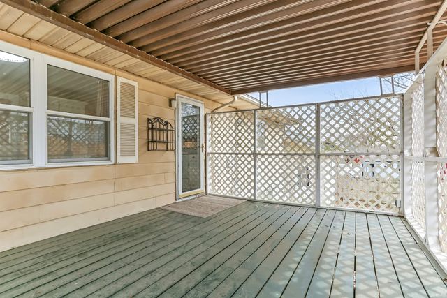 6677 Concord Drive, Newburgh, IN 47630