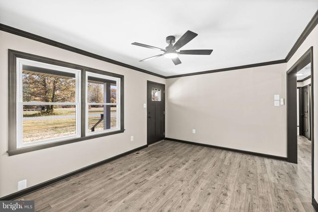 8236 ORMESBY LN, Woodford, VA 22580