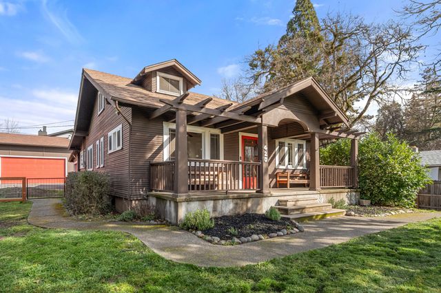 420 NW Savage Street, Grants Pass, OR 97526