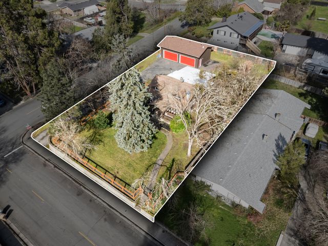 420 NW Savage Street, Grants Pass, OR 97526