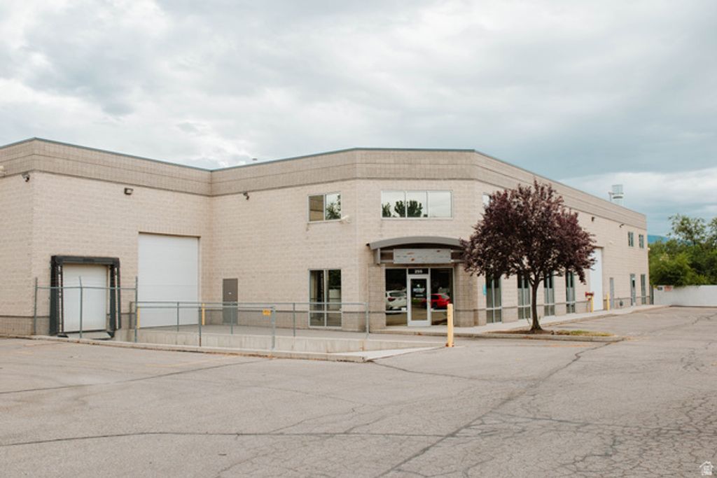 255 W CENTRAL AVE, Millcreek, UT 84107 — exterior