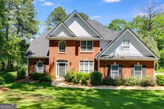 110 Pond View Point, Lagrange, GA 30240