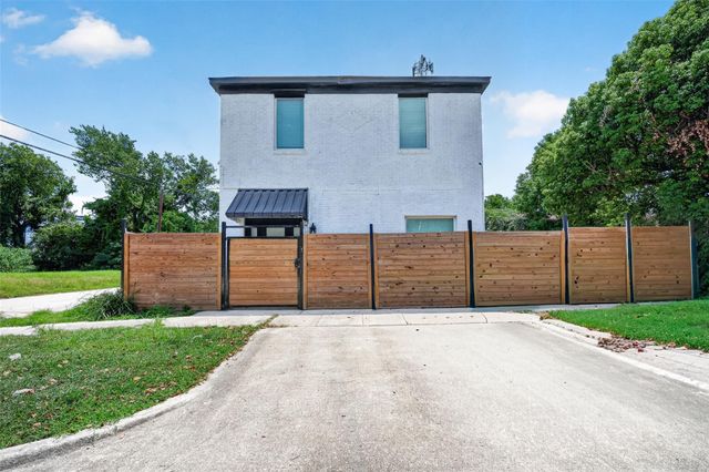 3701 Hutchins Street, Houston, TX 77004