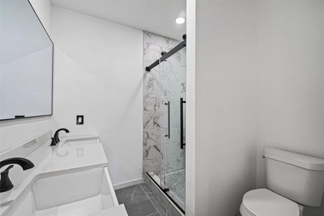3701 Hutchins Street, Houston, TX 77004