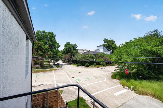 3701 Hutchins Street, Houston, TX 77004