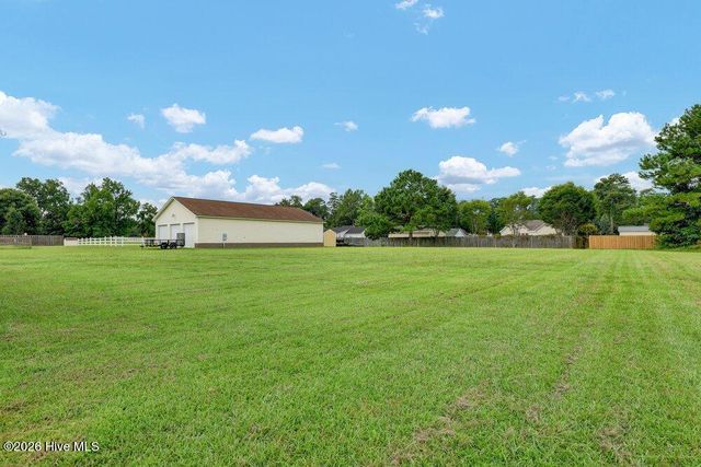 133 Derby Lane, Hampstead, NC 28443