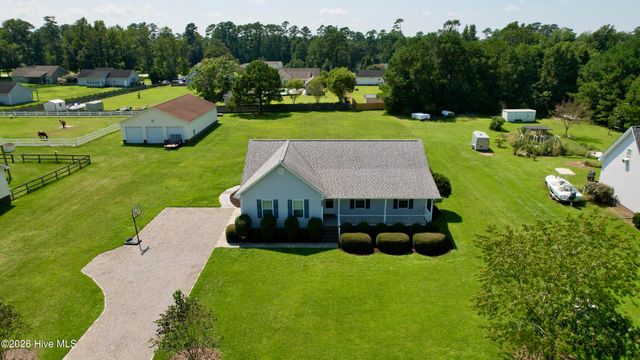133 Derby Lane, Hampstead, NC 28443