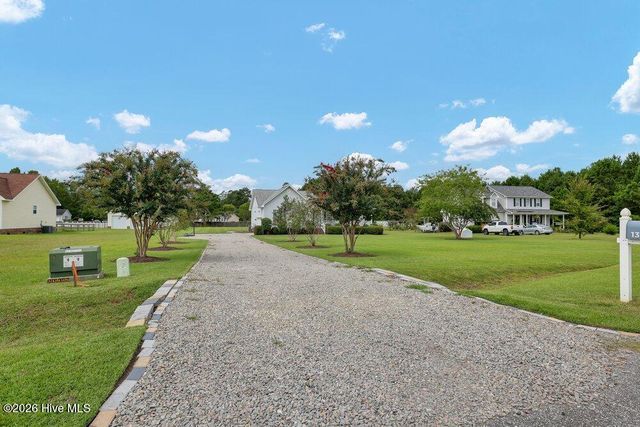 133 Derby Lane, Hampstead, NC 28443