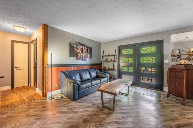 2735 Lower Bellbrook Road, Sugarcreek Twp, OH 45370
