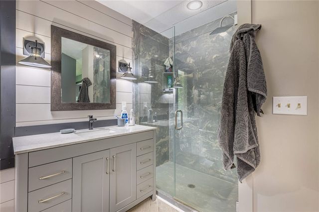 2735 Lower Bellbrook Road, Sugarcreek Twp, OH 45370